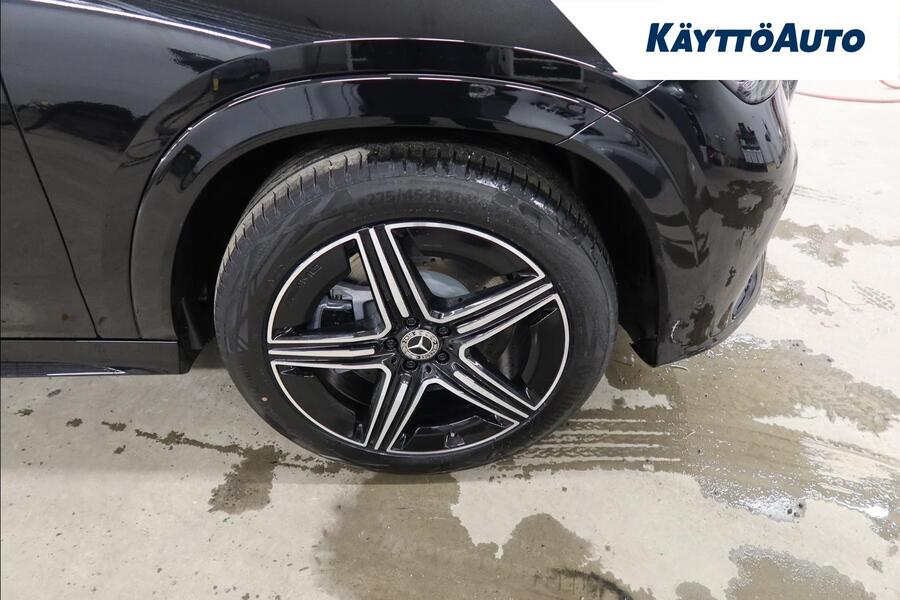 heti ajoon Mercedes-Benz GLE