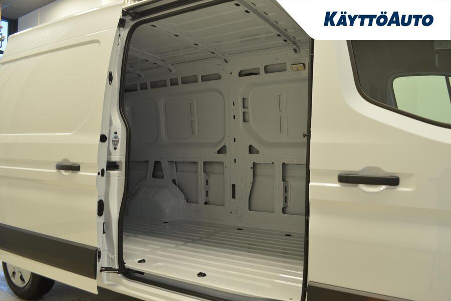 heti ajoon Nissan Interstar