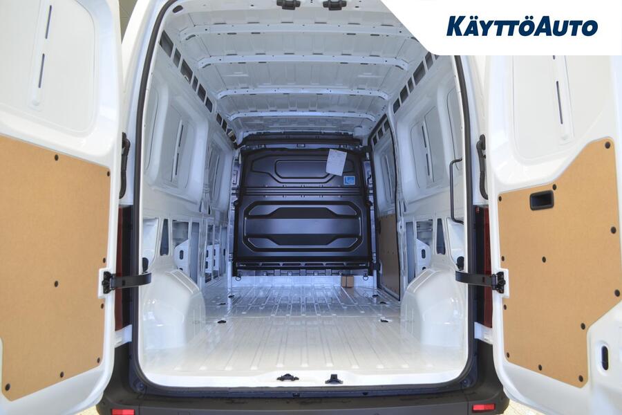 heti ajoon Nissan Interstar