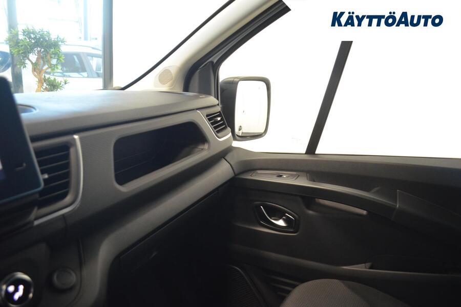 heti ajoon Nissan Primastar