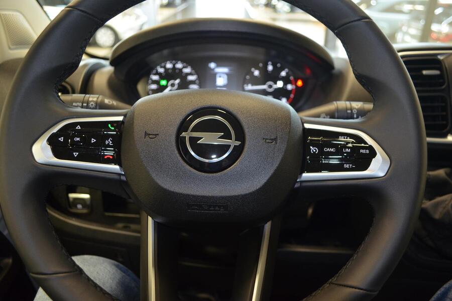 heti ajoon Opel Movano