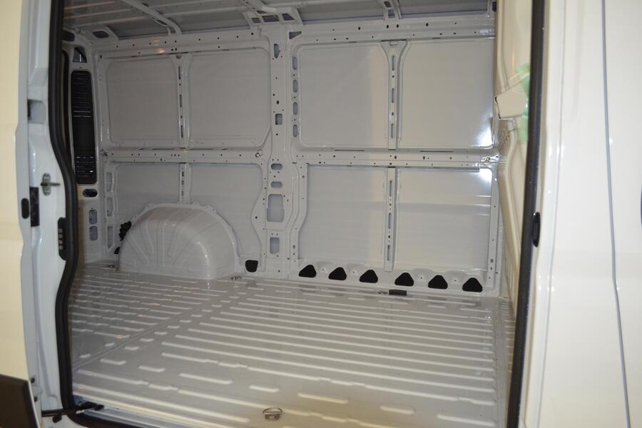 heti ajoon Opel Movano