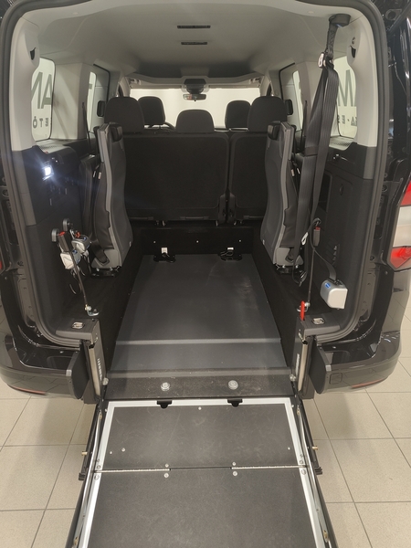 heti ajoon Volkswagen Caddy Maxi