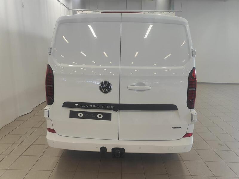Pitkä umpipakettiauto 2,0 TDI 110 kW 4Motion, Automaatti " Heti toimitukseen" heti ajoon Volkswagen Transporter