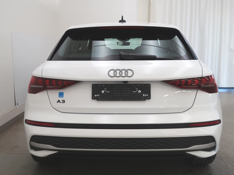 Sportback 40 TFSI e heti ajoon Audi A3