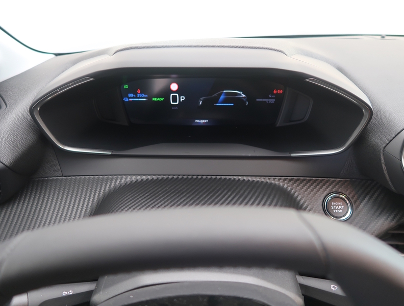 heti ajoon Peugeot e-208