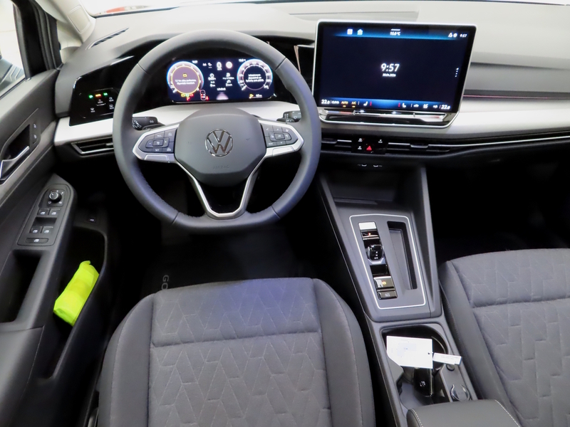 heti ajoon Volkswagen Golf