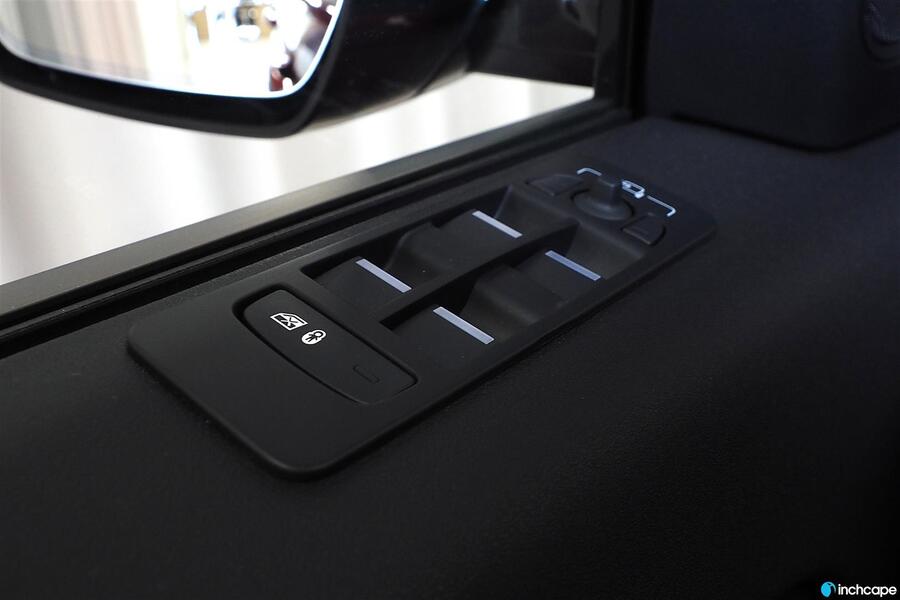 heti ajoon Land Rover Discovery Sport