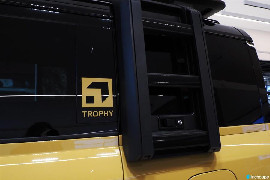 heti ajoon Land Rover Defender