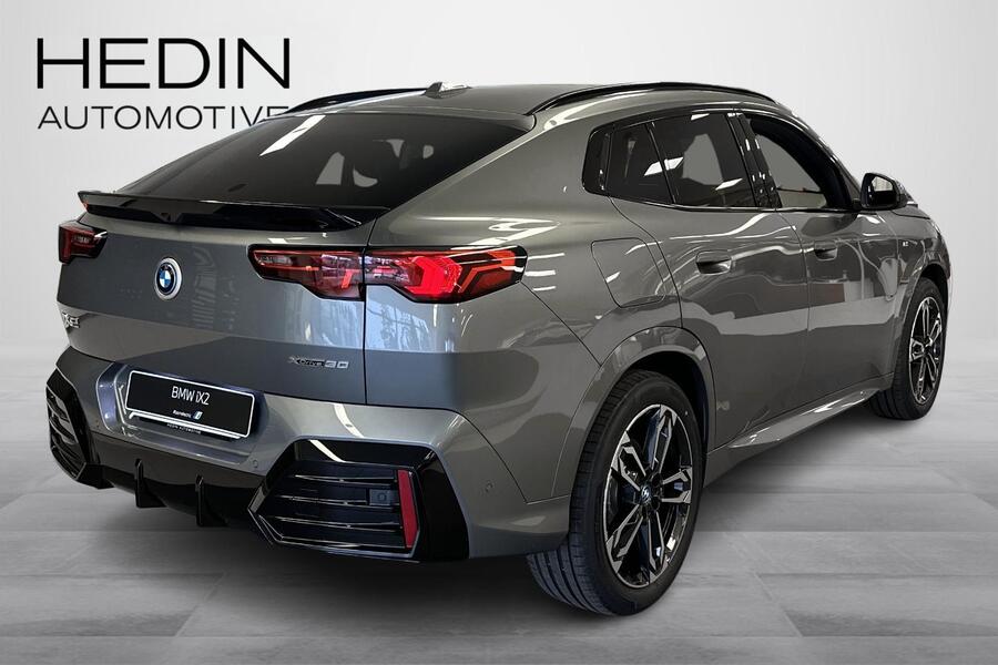 U10 xDrive30 xDrive Edition Fully Charged *** Rahoituskorko 0,99 % + kulut heti ajoon BMW iX2