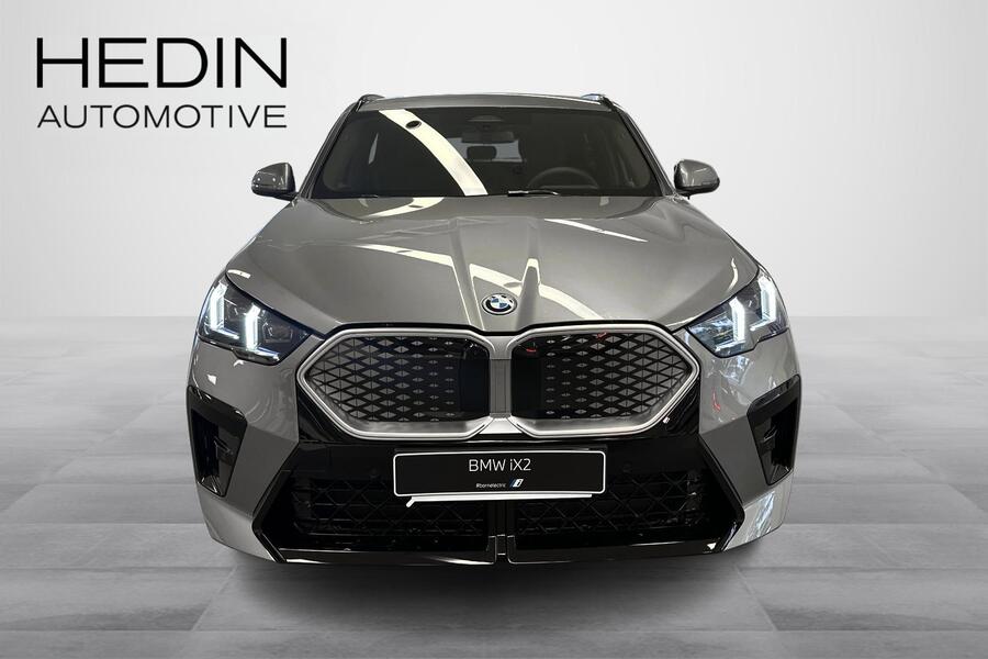 U10 xDrive30 xDrive Edition Fully Charged *** Rahoituskorko 0,99 % + kulut heti ajoon BMW iX2