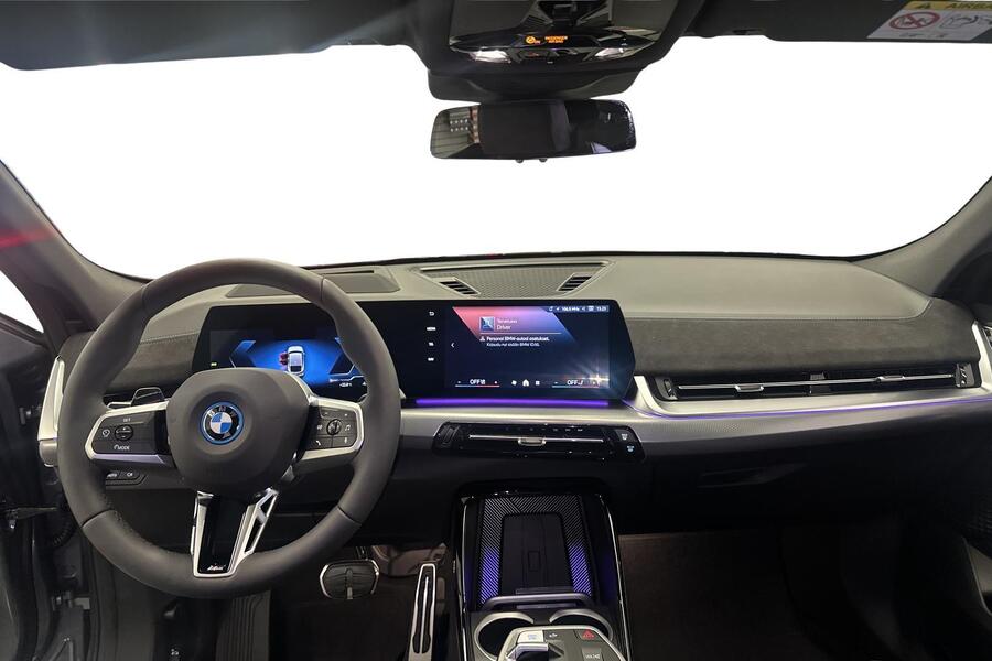 U10 xDrive30 xDrive Edition Fully Charged *** Rahoituskorko 0,99 % + kulut heti ajoon BMW iX2