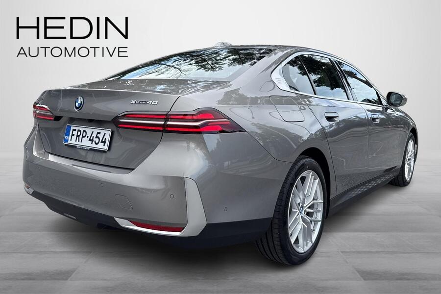 heti ajoon BMW i5