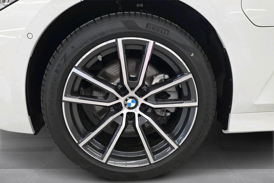 heti ajoon BMW 330