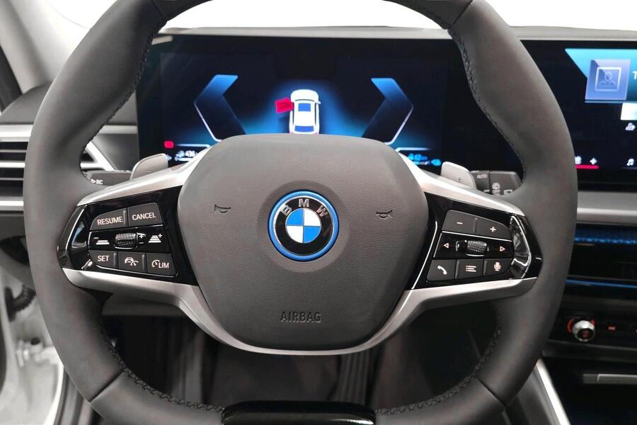 heti ajoon BMW 330
