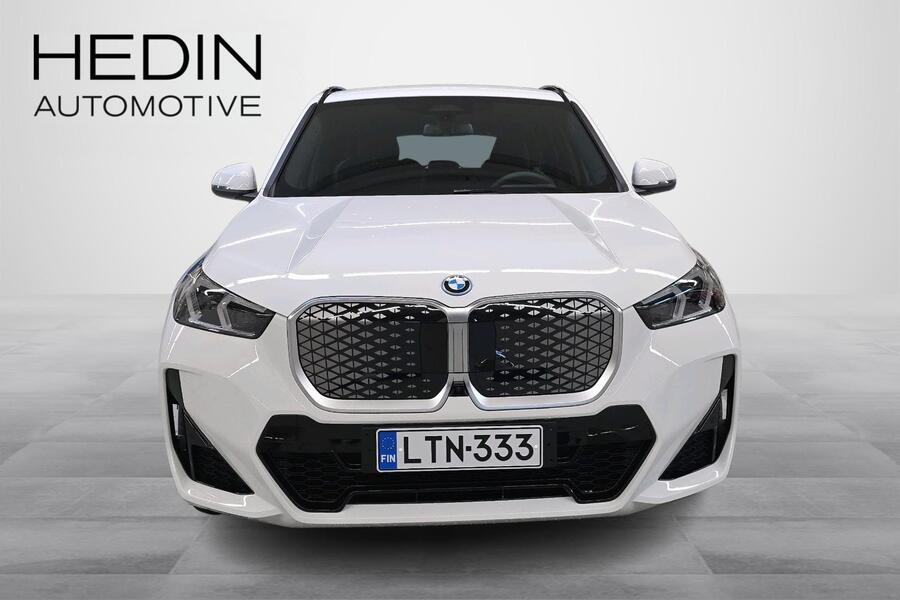 heti ajoon BMW iX1