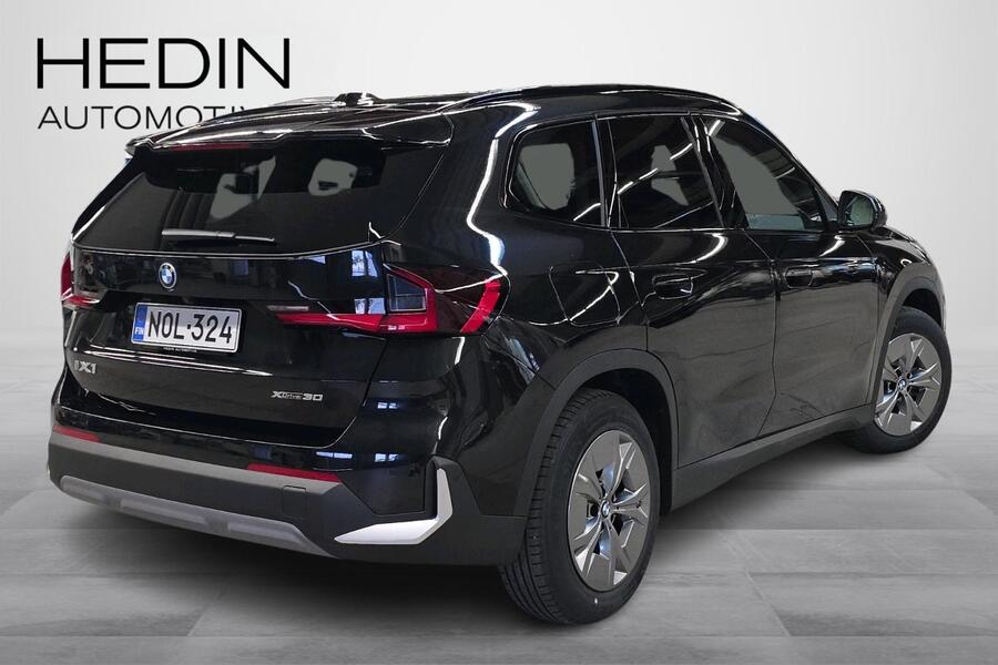 heti ajoon BMW iX1