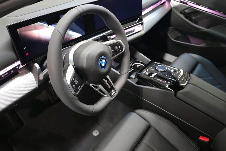 heti ajoon BMW 530