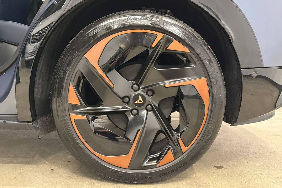 heti ajoon Cupra Tavascan