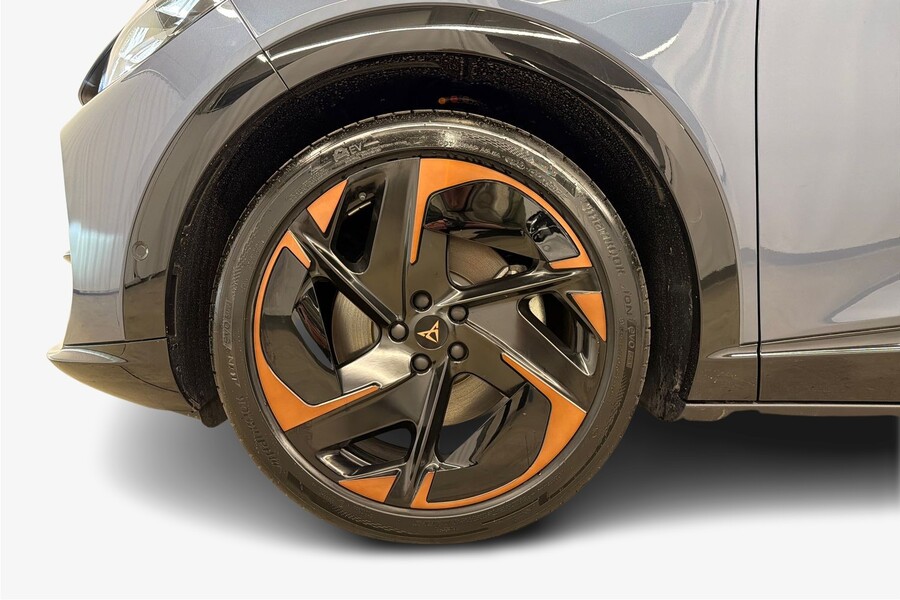 heti ajoon Cupra Tavascan