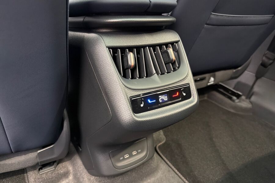 heti ajoon Cupra Tavascan