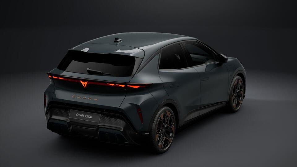 heti ajoon Cupra Raval