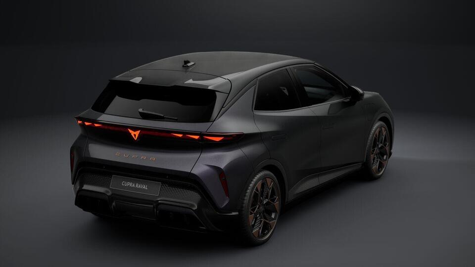 heti ajoon Cupra Raval