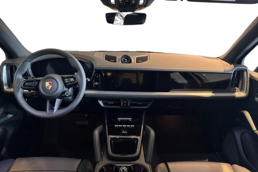 heti ajoon Porsche Cayenne