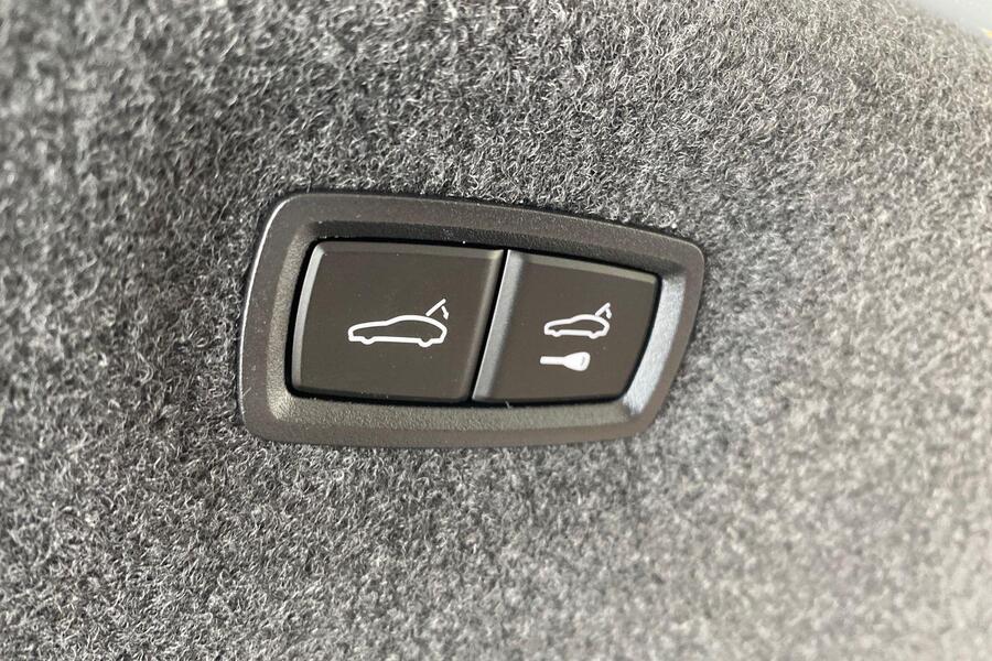 heti ajoon Porsche Taycan