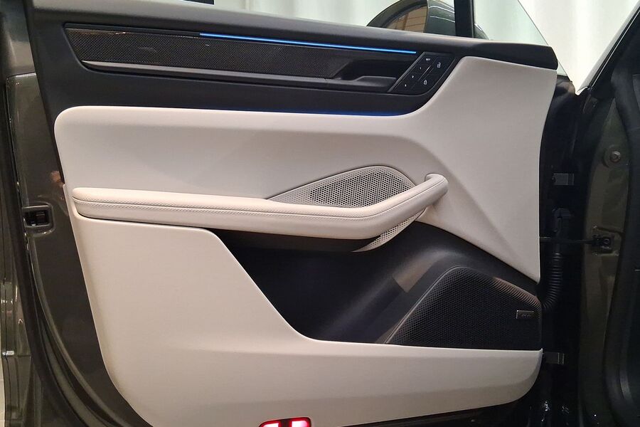 heti ajoon Porsche Macan