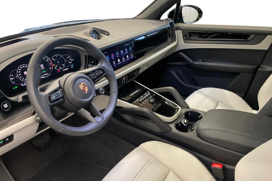 heti ajoon Porsche Cayenne