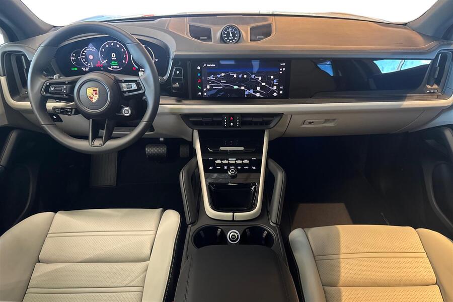 heti ajoon Porsche Cayenne