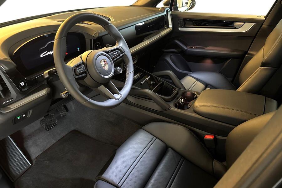 heti ajoon Porsche Cayenne