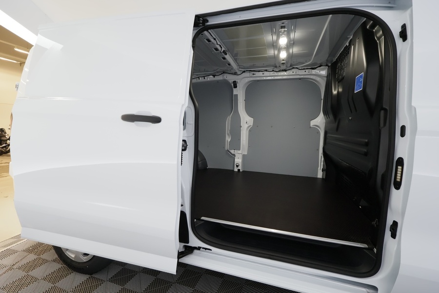 heti ajoon Ford Transit Custom