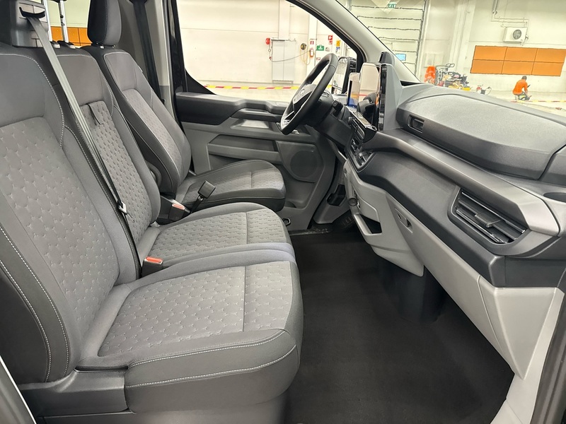 heti ajoon Ford Tourneo Custom