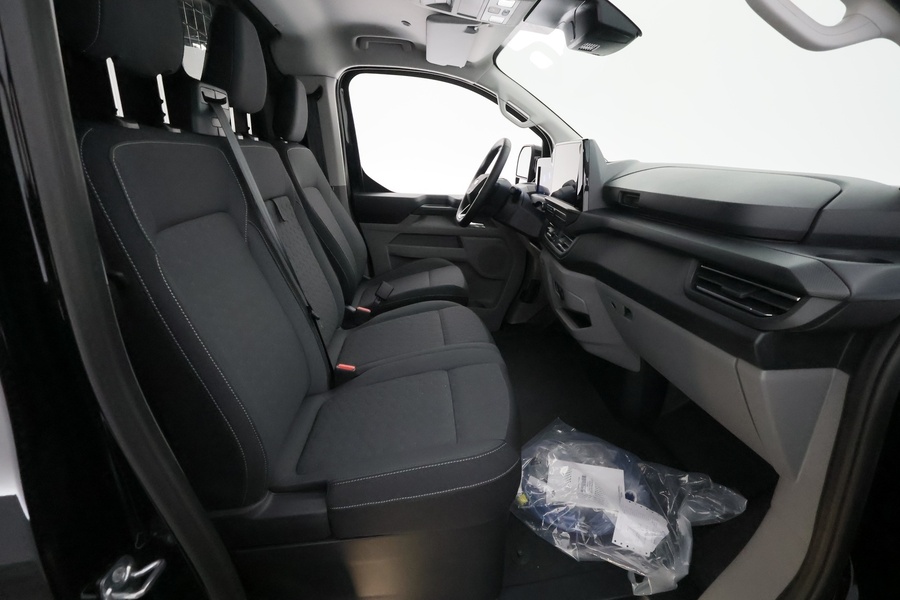 heti ajoon Ford Transit Custom