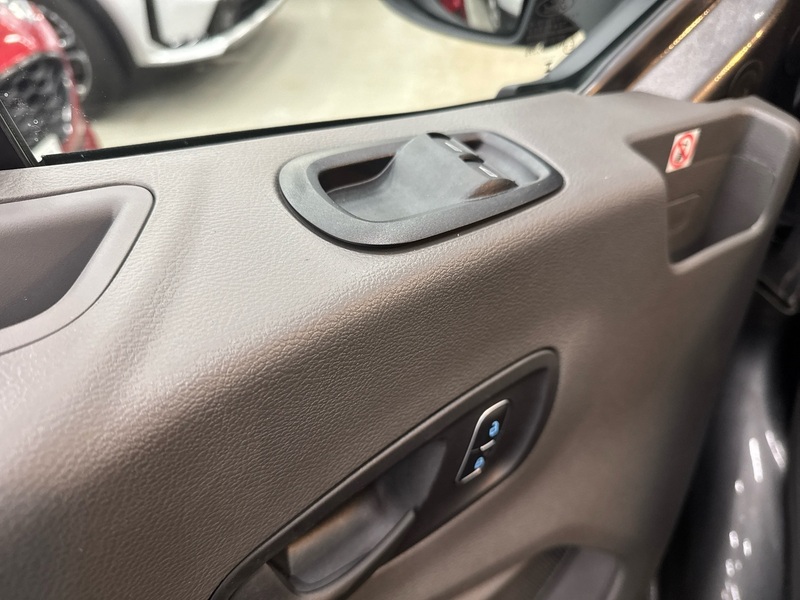 heti ajoon Ford Transit