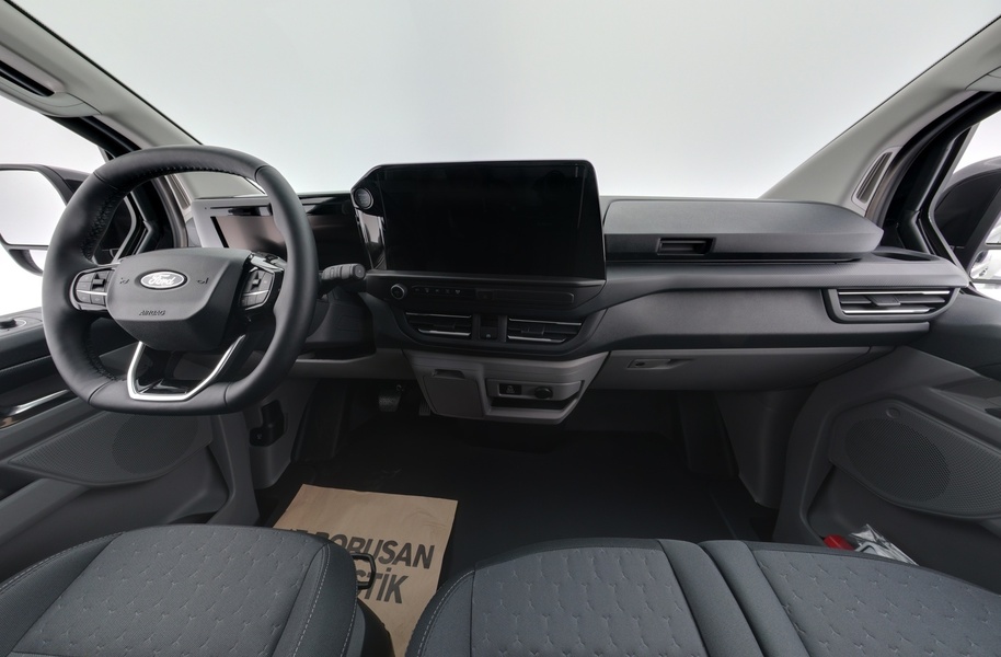 heti ajoon Ford Transit Custom