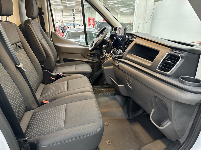 heti ajoon Ford Transit