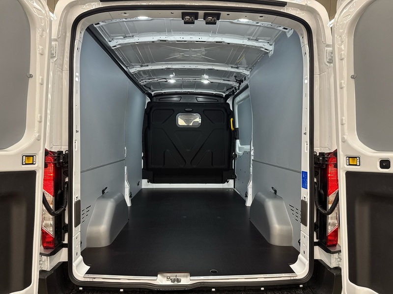 heti ajoon Ford Transit