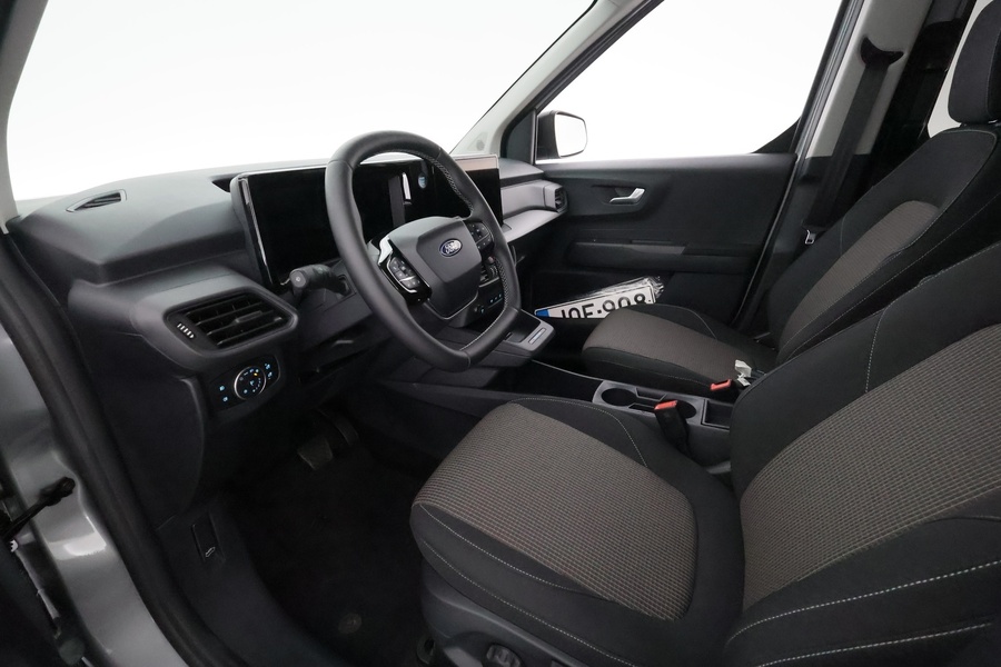 heti ajoon Ford Tourneo Courier