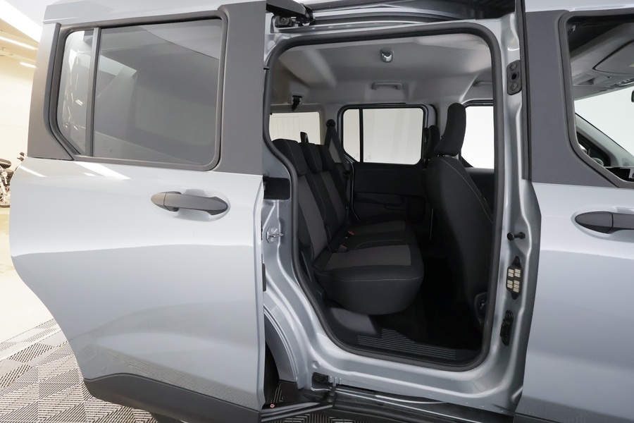 heti ajoon Ford Tourneo Courier