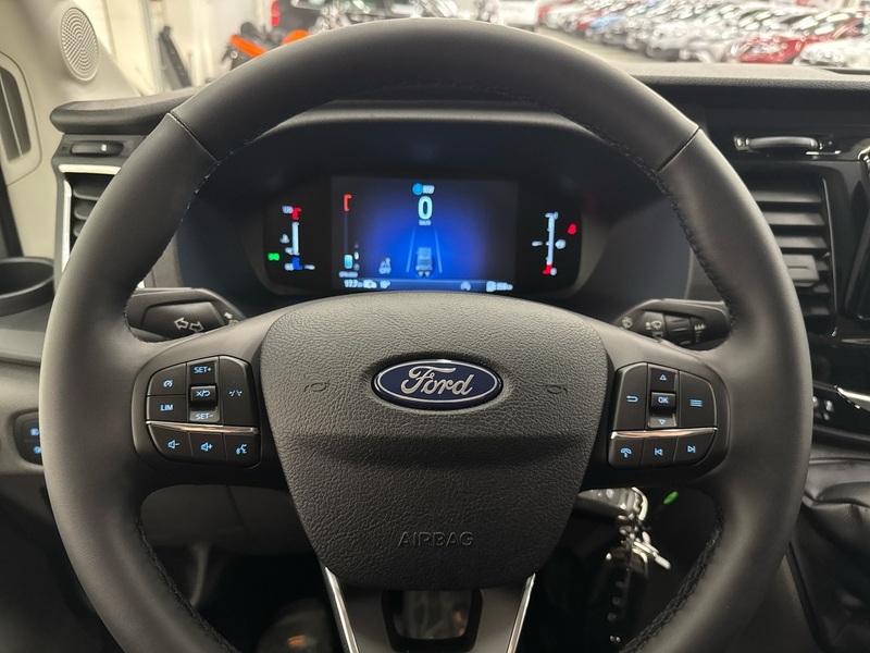 heti ajoon Ford Transit