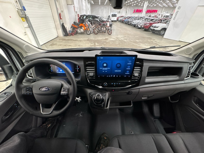 heti ajoon Ford Transit