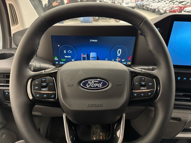 heti ajoon Ford Transit Custom