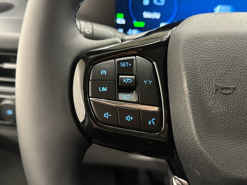 heti ajoon Ford Transit Custom