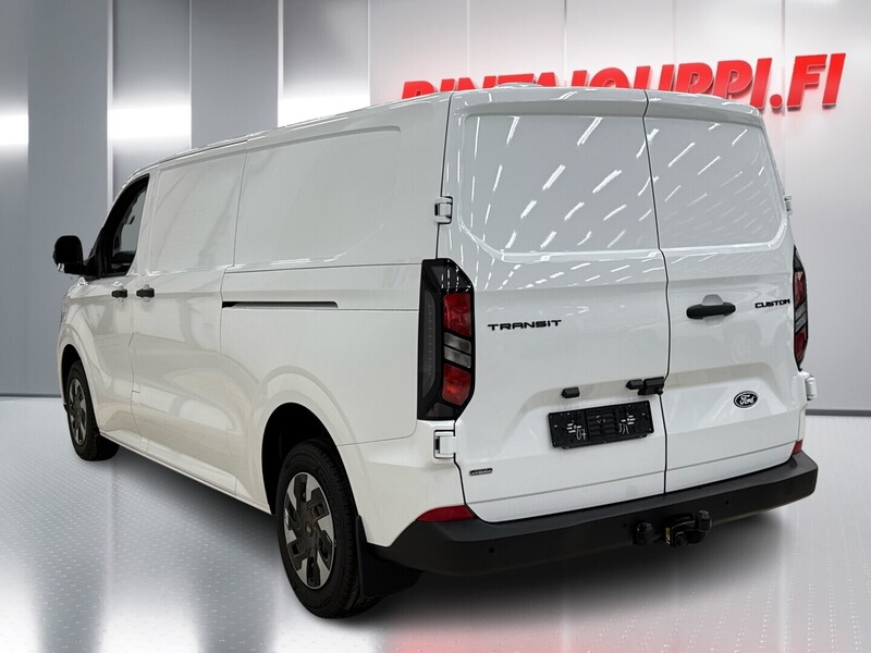 heti ajoon Ford Transit Custom