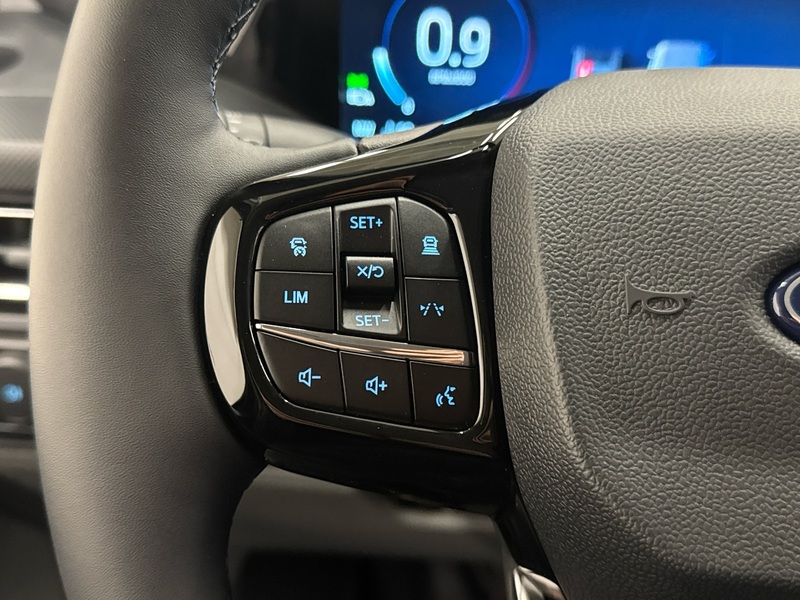 heti ajoon Ford Transit Custom