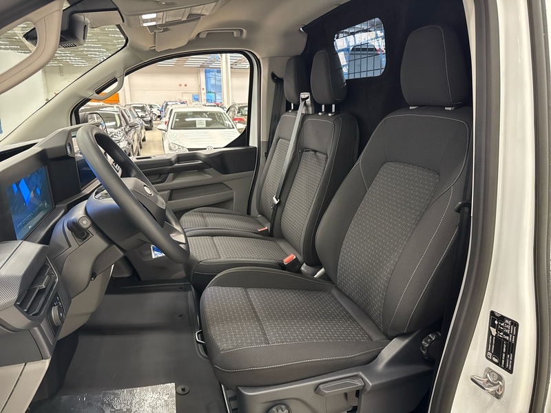 heti ajoon Ford Transit Custom