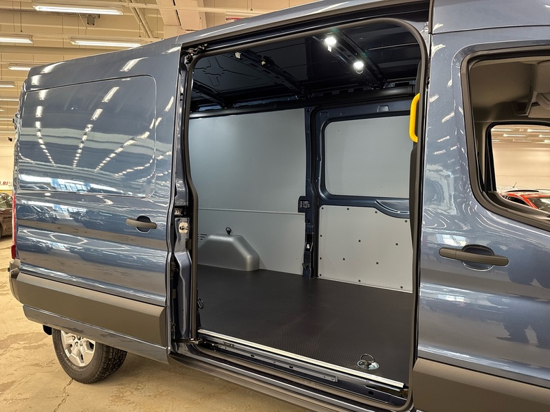 heti ajoon Ford Transit